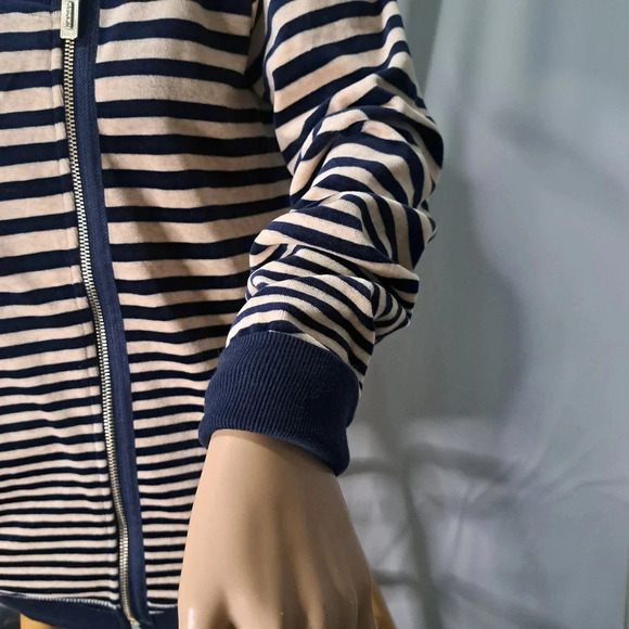 Calvin Klein velour top - Picture 2 of 10